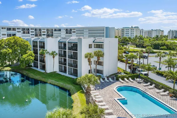 $1,900 | 1605 Highway 1, Unit B104, Jupiter, FL 33477