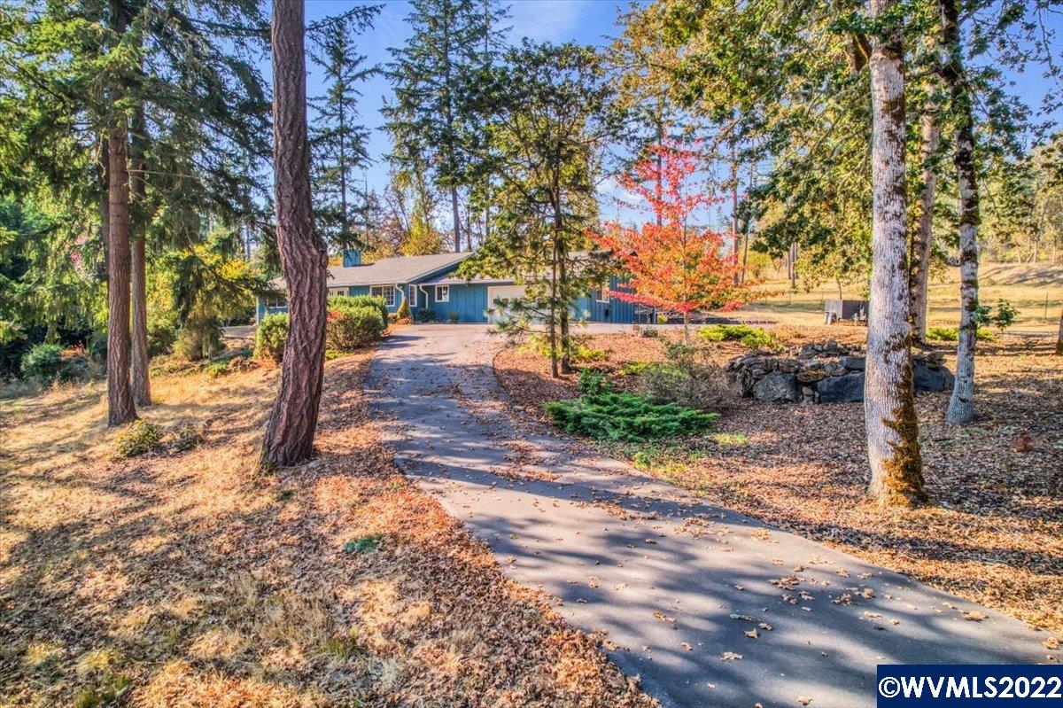30864 Pineway Road Lebanon, OR 97355 - Photo 12 of 40 Gallery Image 12