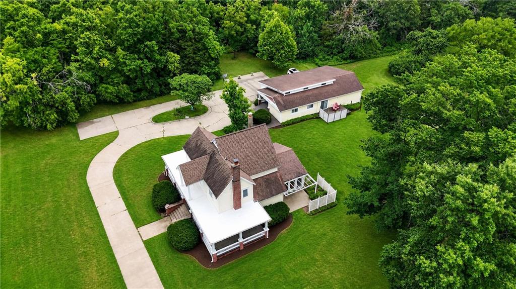 18133 South 1525th Road Nevada, MO 64772 - Photo 1 of 83 Gallery Image 1