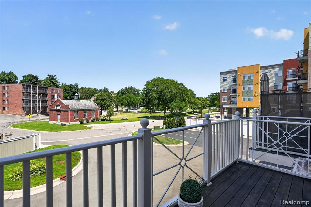 352 West Grand River Road, Unit 3 East Lansing, MI 48823 - Photo 14 of 35