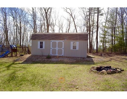 79 Peterson Road Palmer, MA 01069 - Photo 5 of 29