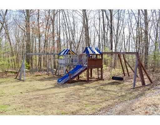 79 Peterson Road Palmer, MA 01069 - Photo 7 of 29