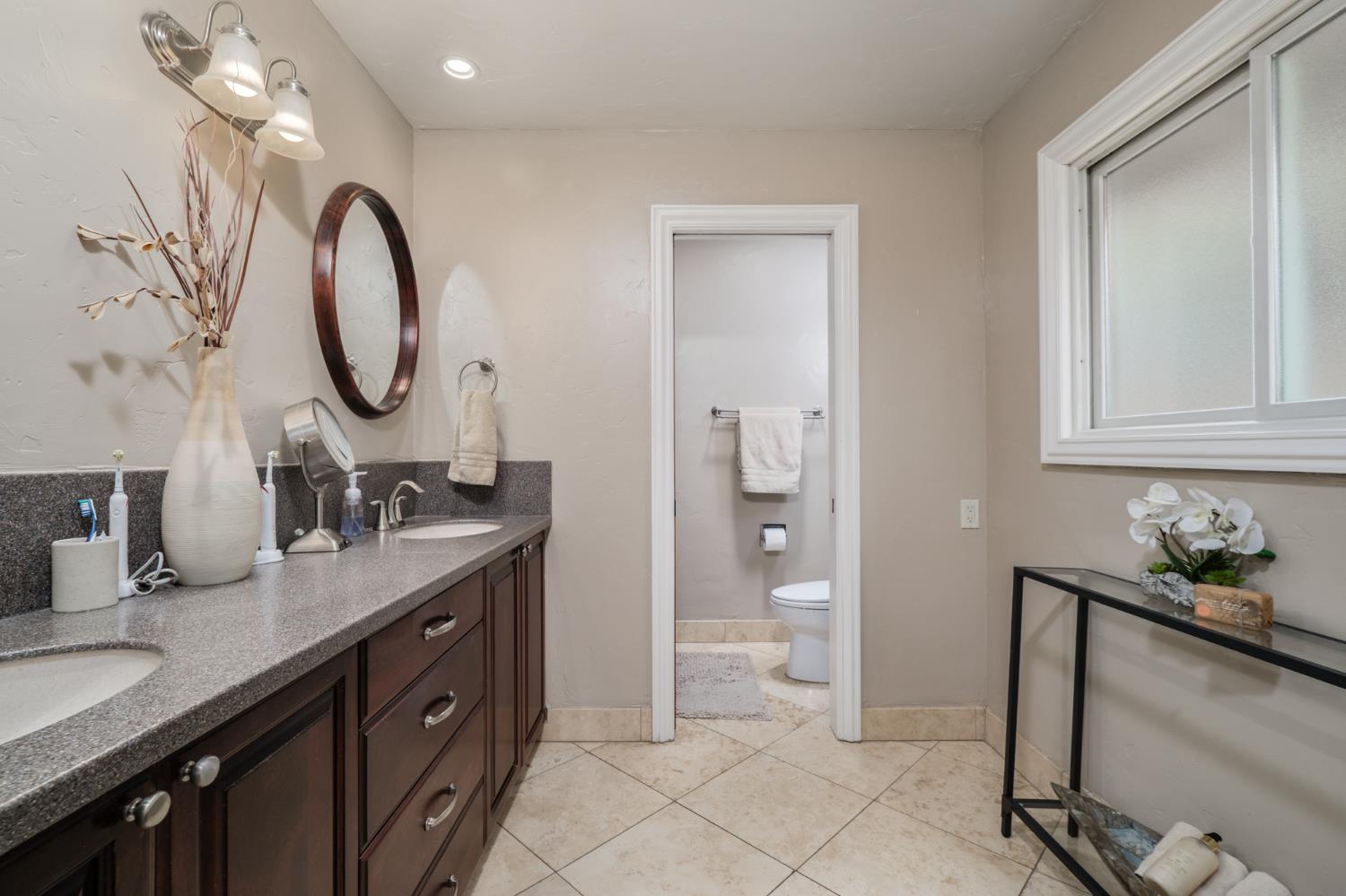 5249 Adelaide Way Carmichael, CA 95608 - Photo 46 of 75
