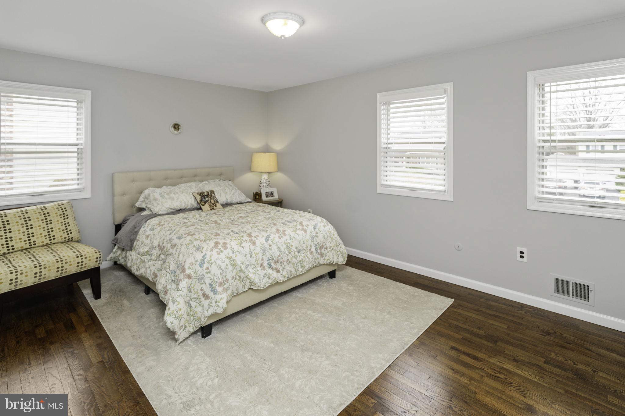 31 Wolfpack Road Hamilton, NJ 08619 - Photo 21 of 36 a bedroom with a bed and a window