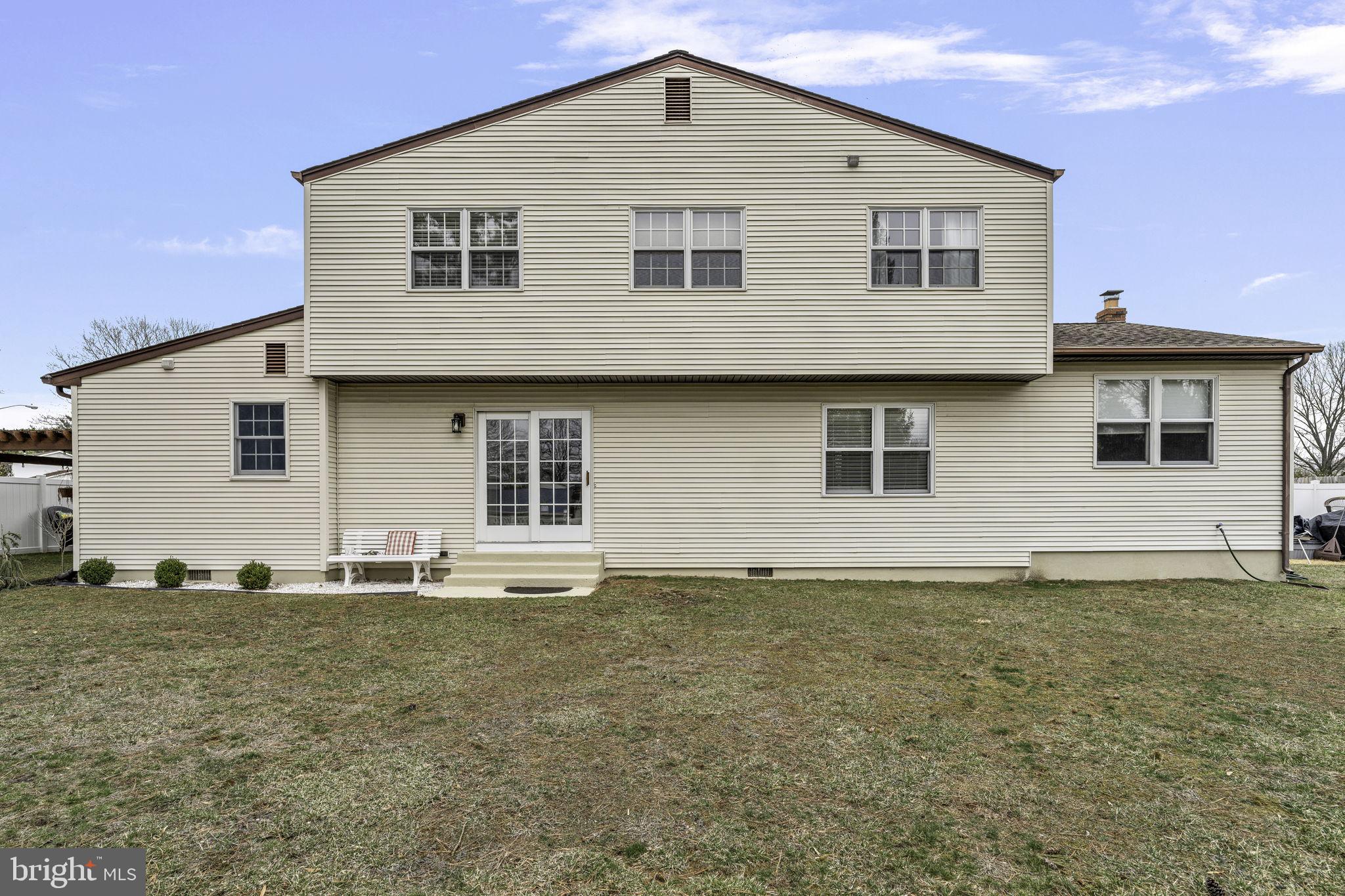 31 Wolfpack Road Hamilton, NJ 08619 - Photo 30 of 36 a front view of a house with a yard