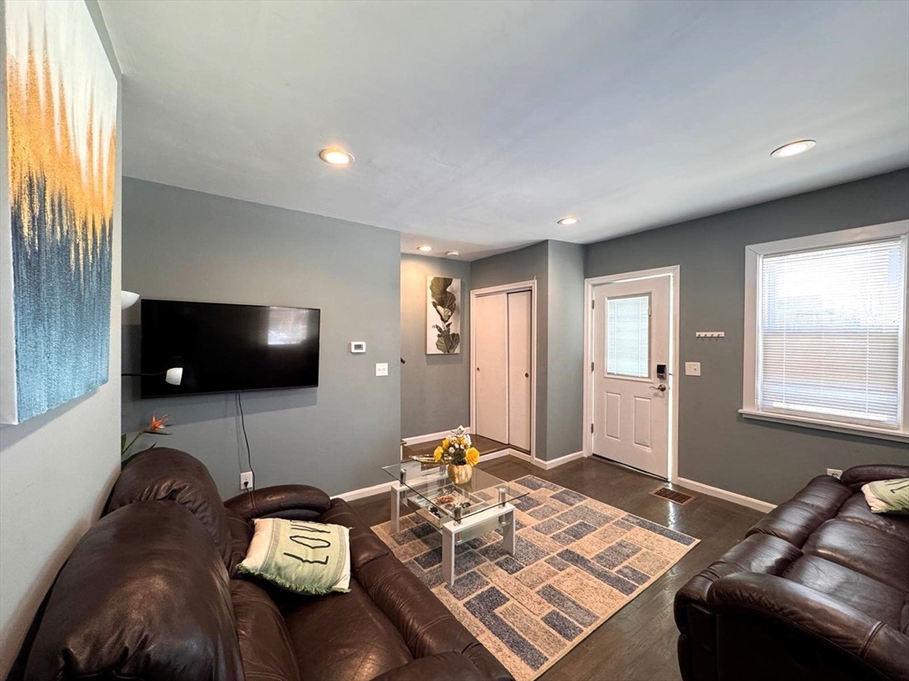 60 Cedar Street, Unit B Waltham, MA 02453 - Photo 6 of 19