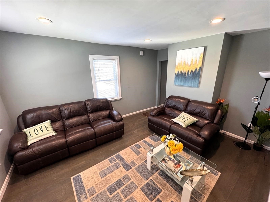 60 Cedar Street, Unit B Waltham, MA 02453 - Photo 8 of 19