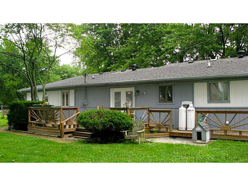 6677 Reed Road Pittsboro, IN 46167 - Photo 16 of 24 Gallery Image 16