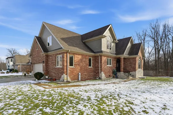 $850,000 | 388 Preserve Lane, Wood Dale, IL 60191