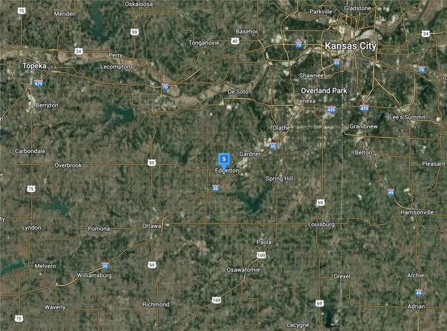 $44,999 | 604 Heather Knoll Drive, Edgerton, KS 66021