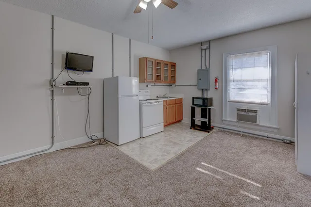 $800 | 820 Oak Street, Unit 4, Chattanooga, TN 37403