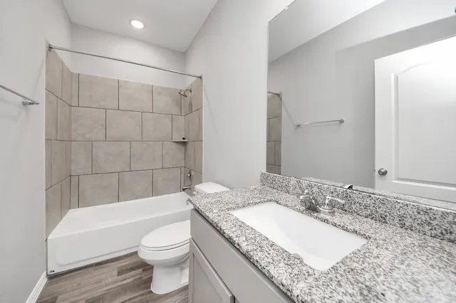 $2,300 | 31215 Whitfield Court, Fulshear, TX 77441