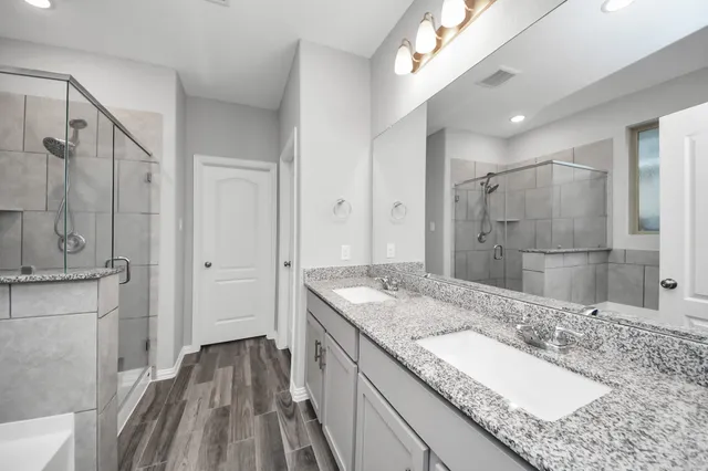 $2,300 | 31215 Whitfield Court, Fulshear, TX 77441