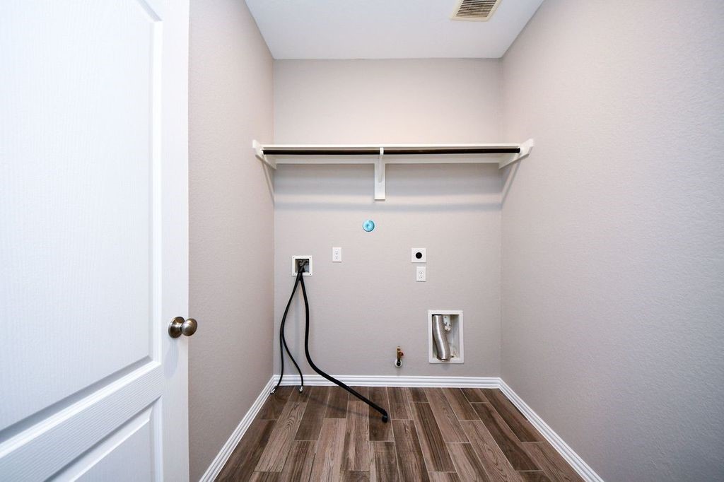 31215 Whitfield Court Fulshear, TX 77441 - Photo 20 of 24