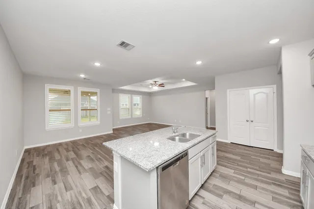 $2,300 | 31215 Whitfield Court, Fulshear, TX 77441