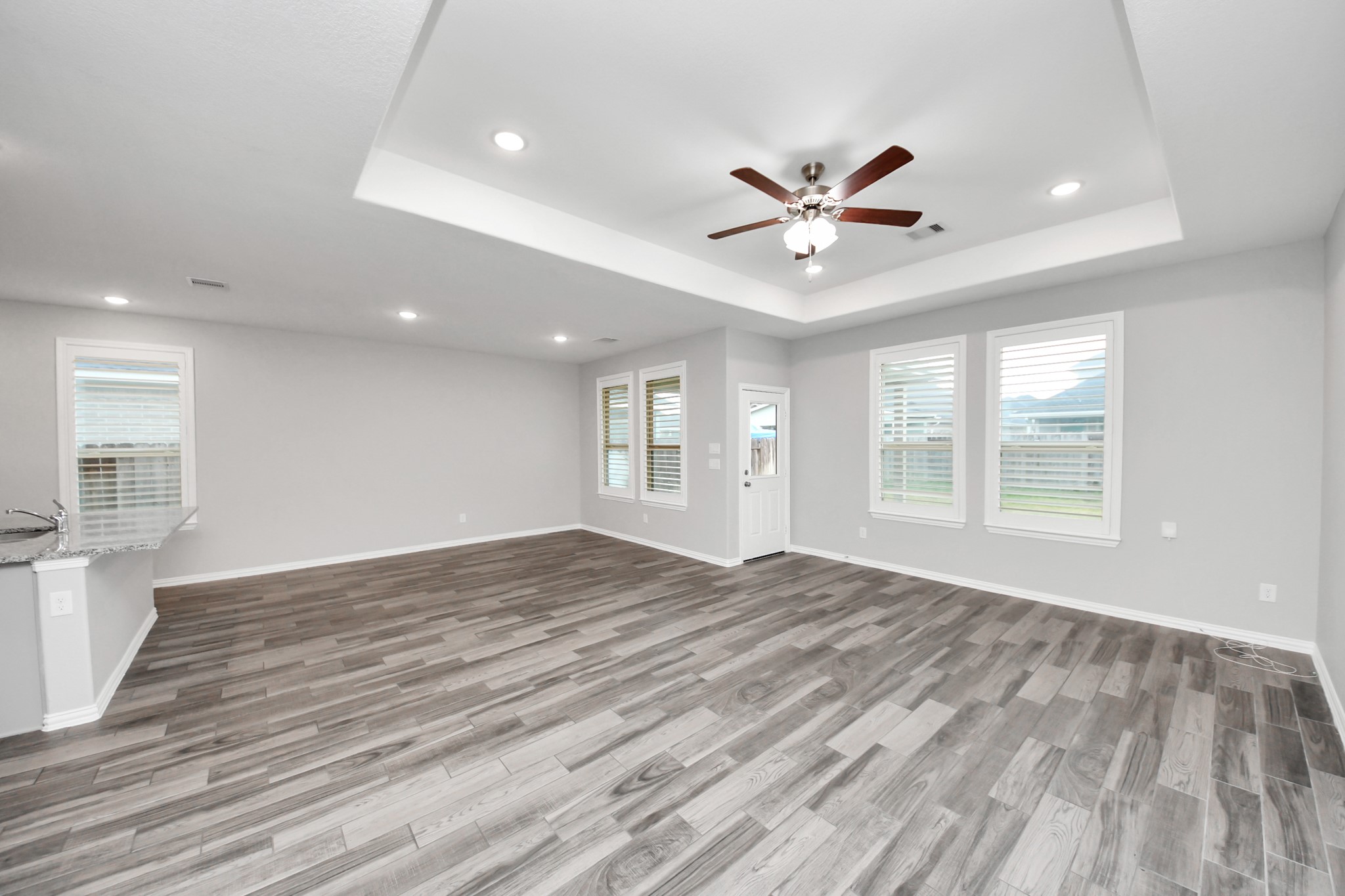 31215 Whitfield Court Fulshear, TX 77441 - Photo 8 of 24