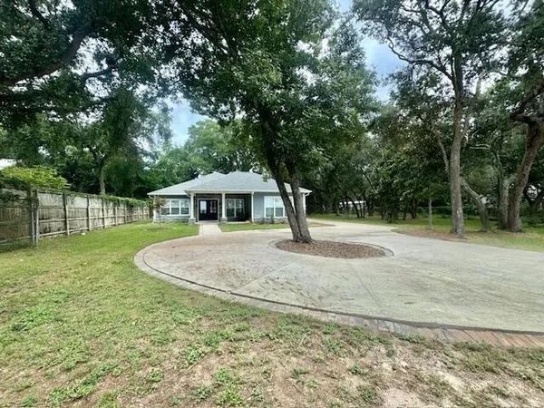 $3,500 | 14278 State Highway, Niceville, FL 32578