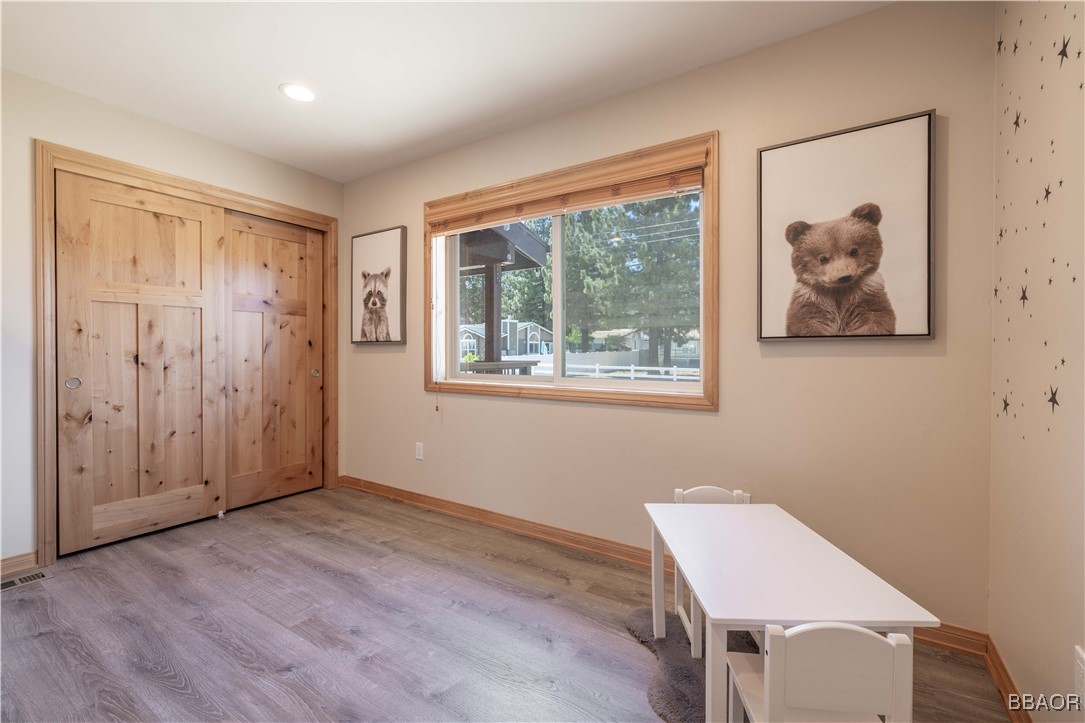 848 E Lane Big Bear City, CA 92314 - Photo 26 of 35