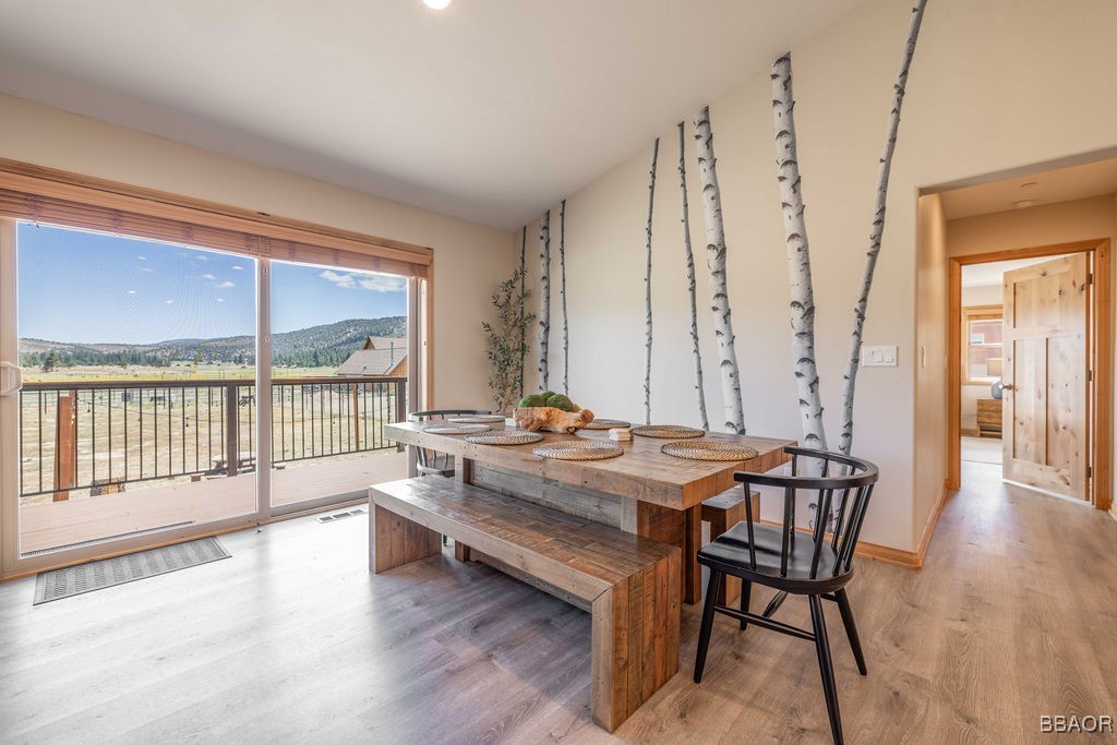 848 E Lane Big Bear City, CA 92314 - Photo 7 of 35