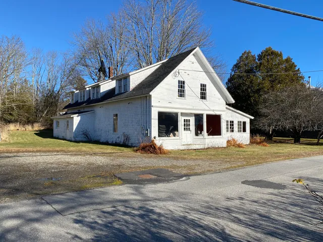 $265,000 | 107 Derby Road, Islesboro, ME 04848