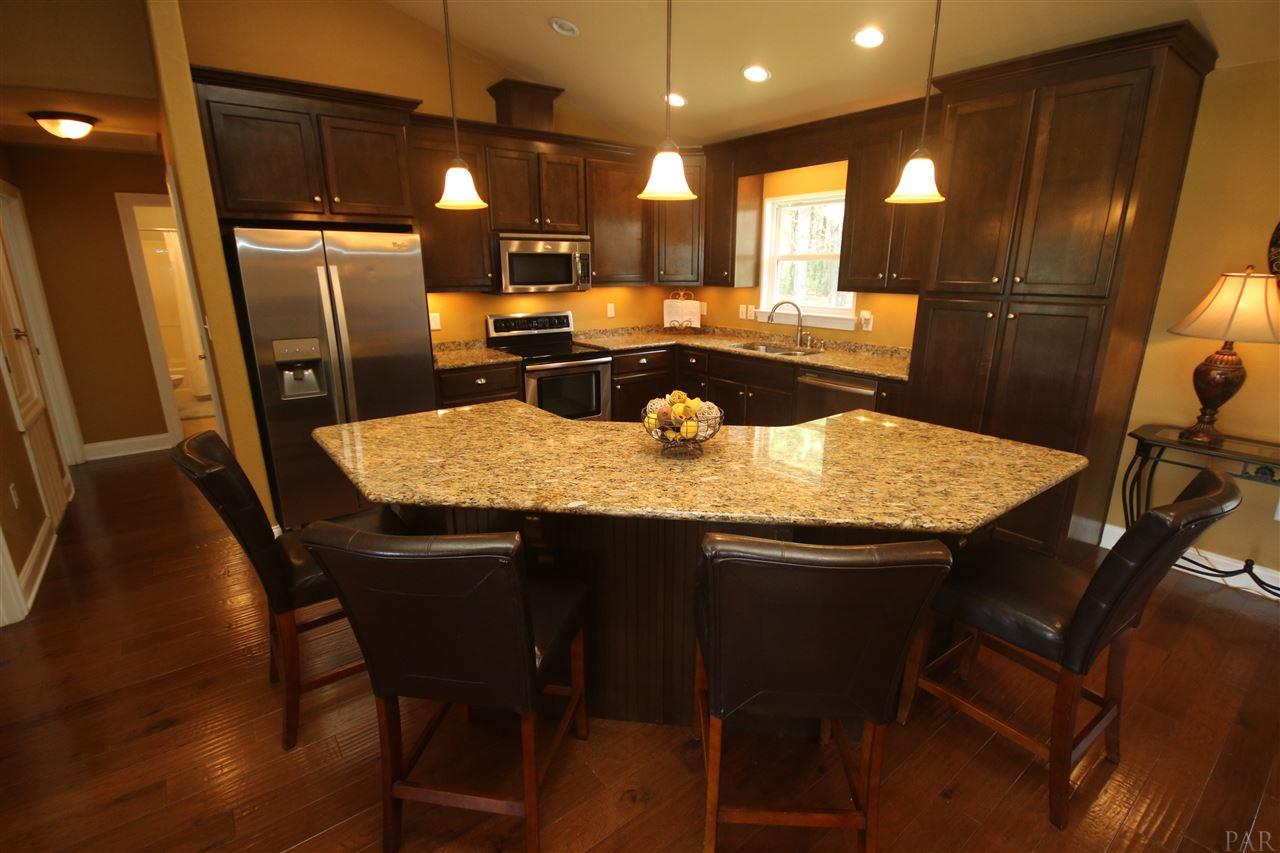 4070 Range Road Jay, FL 32565 - Photo 15 of 40