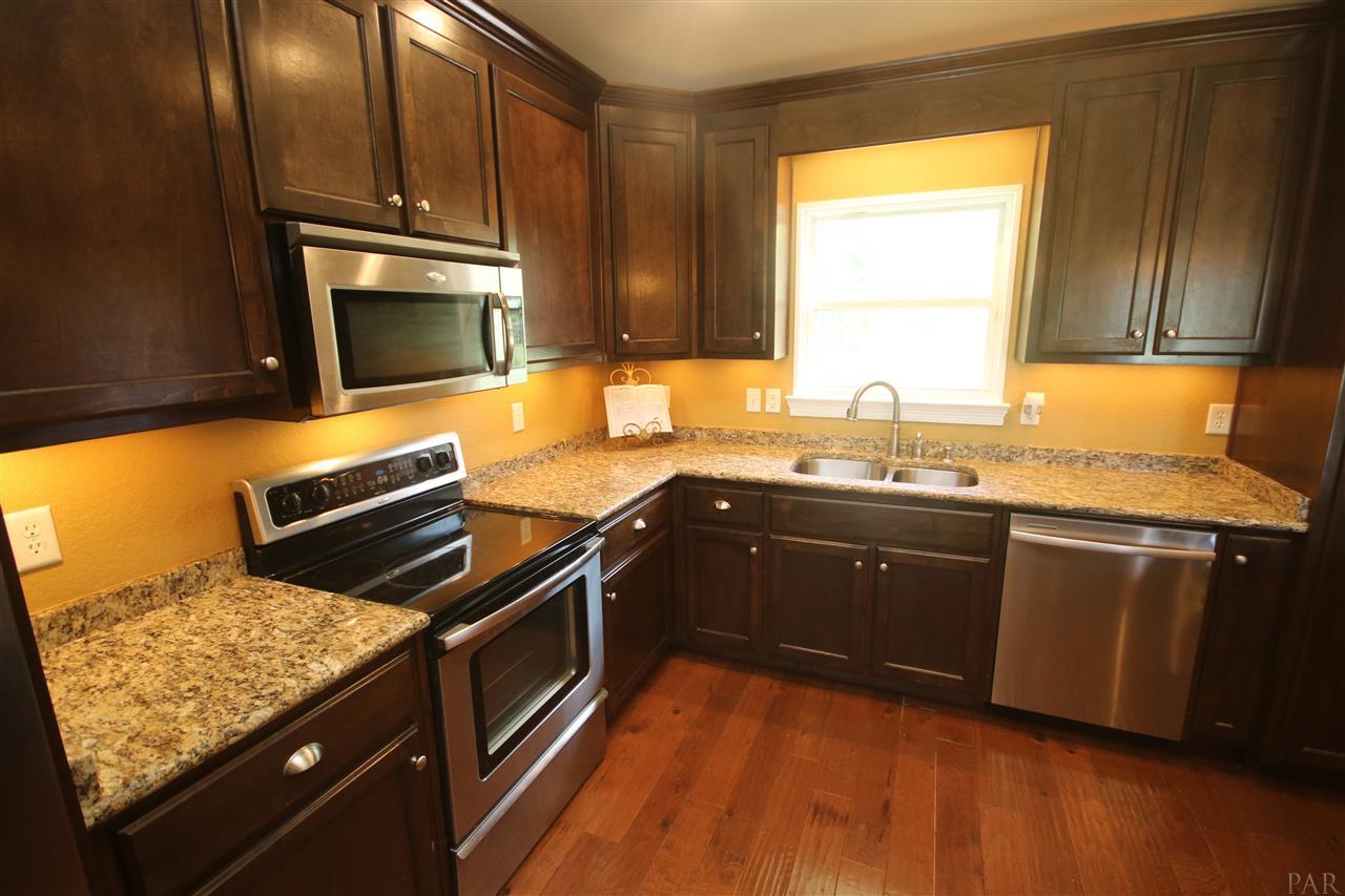 4070 Range Road Jay, FL 32565 - Photo 16 of 40