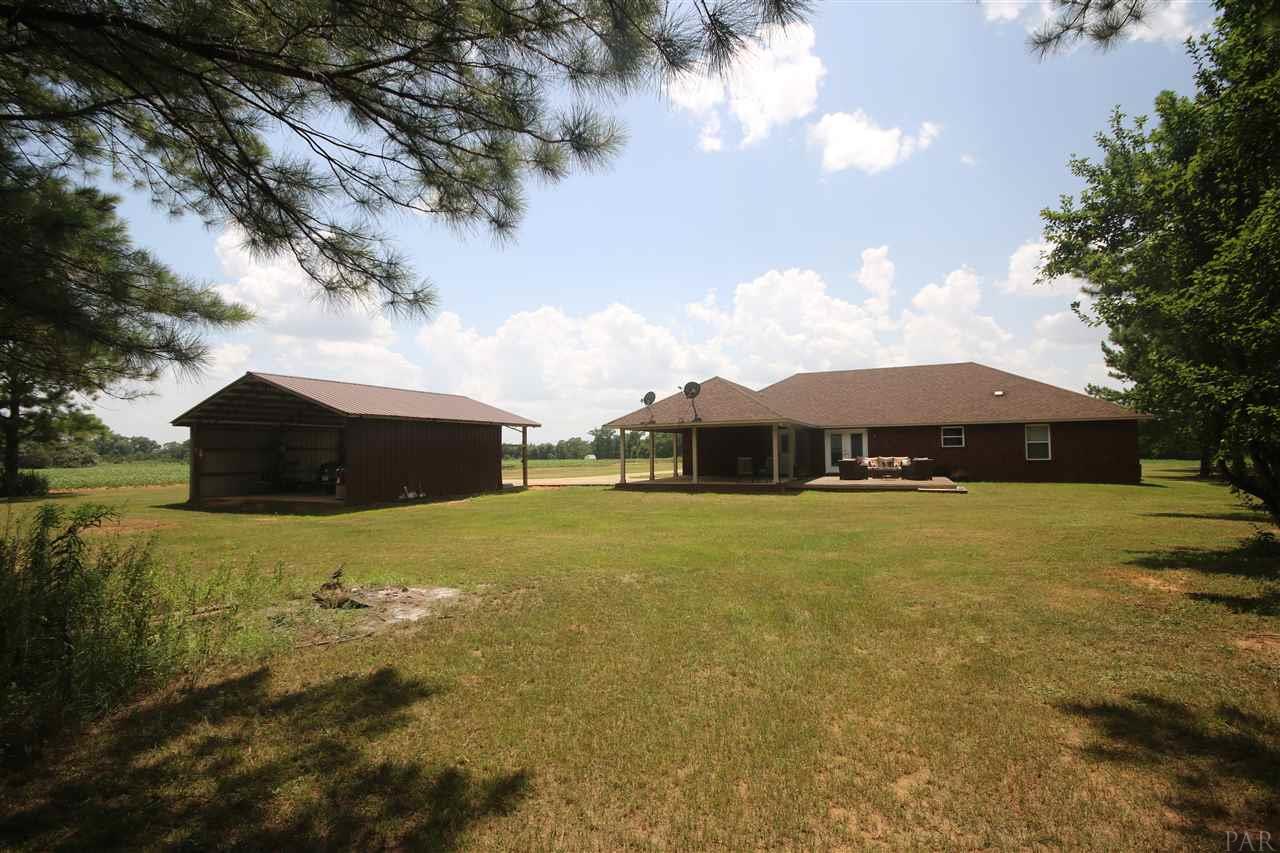 4070 Range Road Jay, FL 32565 - Photo 5 of 40