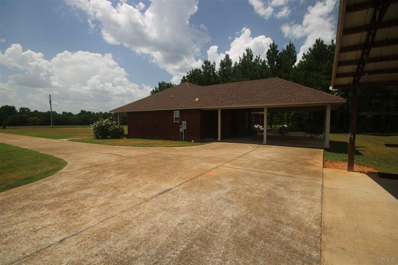 4070 Range Road Jay, FL 32565 - Photo 8 of 40