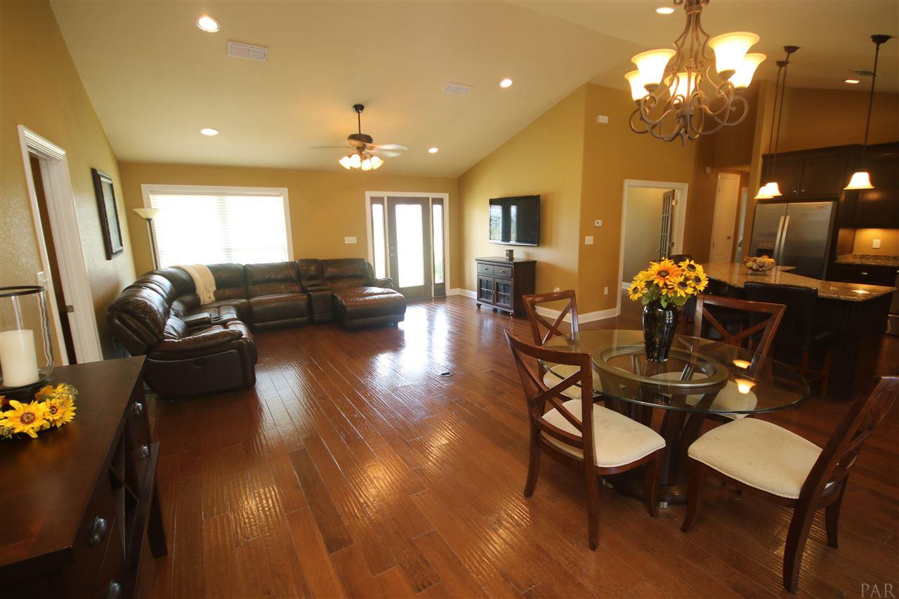 4070 Range Road Jay, FL 32565 - Photo 10 of 40