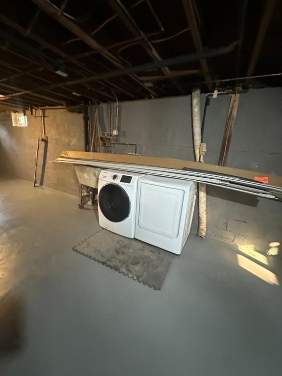 1375 Page Boulevard Springfield, MA 01104 - Photo 18 of 19