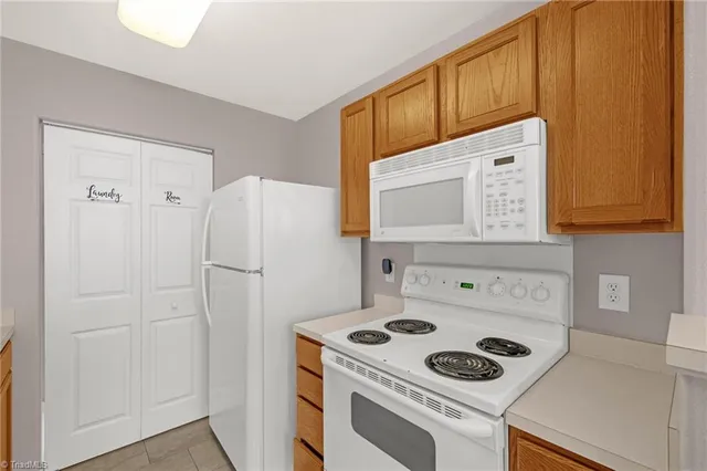 $167,900 | 2204 Tanner Grove Court, Kernersville, NC 27284