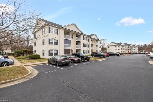 $167,900 | 2204 Tanner Grove Court, Kernersville, NC 27284