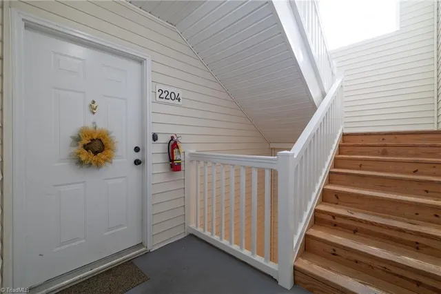 $167,900 | 2204 Tanner Grove Court, Kernersville, NC 27284