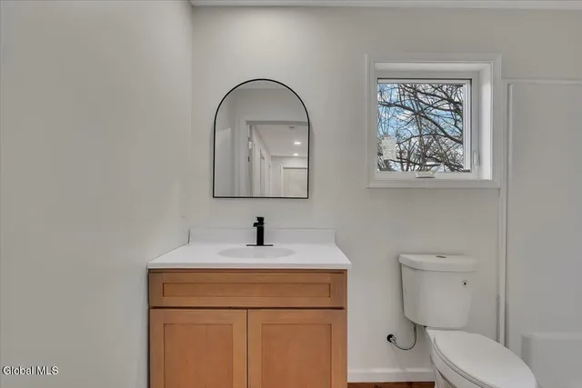 $595,000 | 399 Snyders Corners Road, Poestenkill, NY 12018