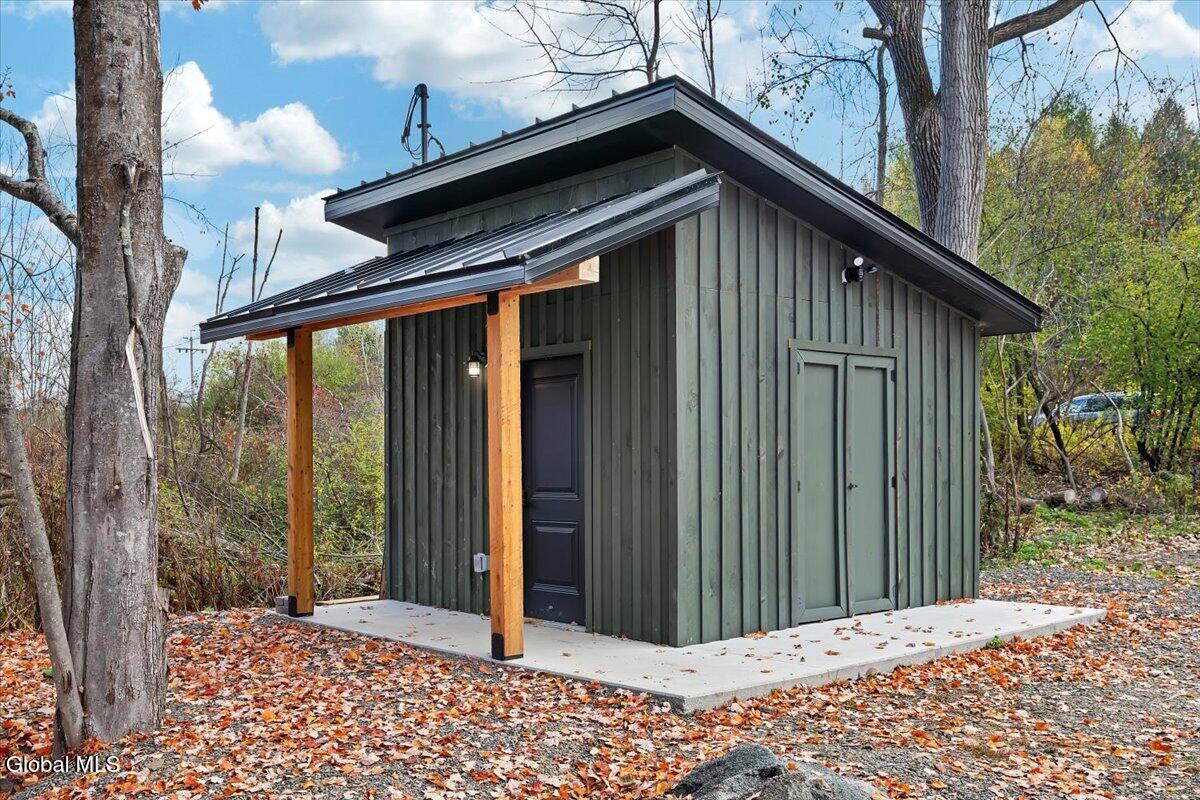 399 Snyders Corners Road Poestenkill, NY 12018 - Photo 41 of 53 56-P1591010