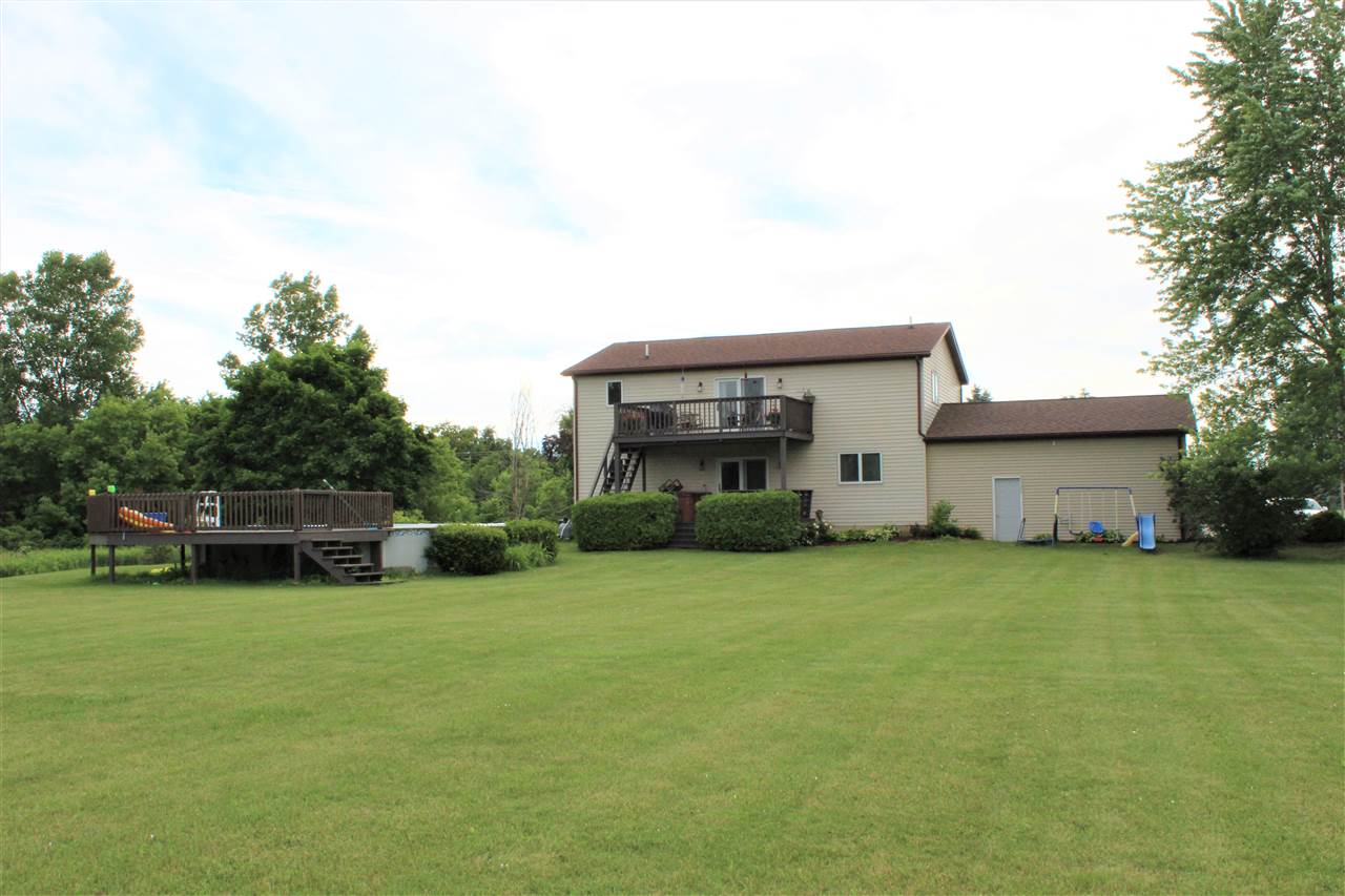 6413 Elms Road Swartz Creek, MI 48473 - Photo 33 of 39 31373287-32.JPG