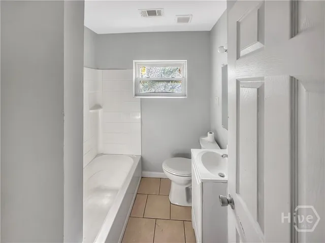 $1,500 | 5328 Churchill Street, Savannah, GA 31405