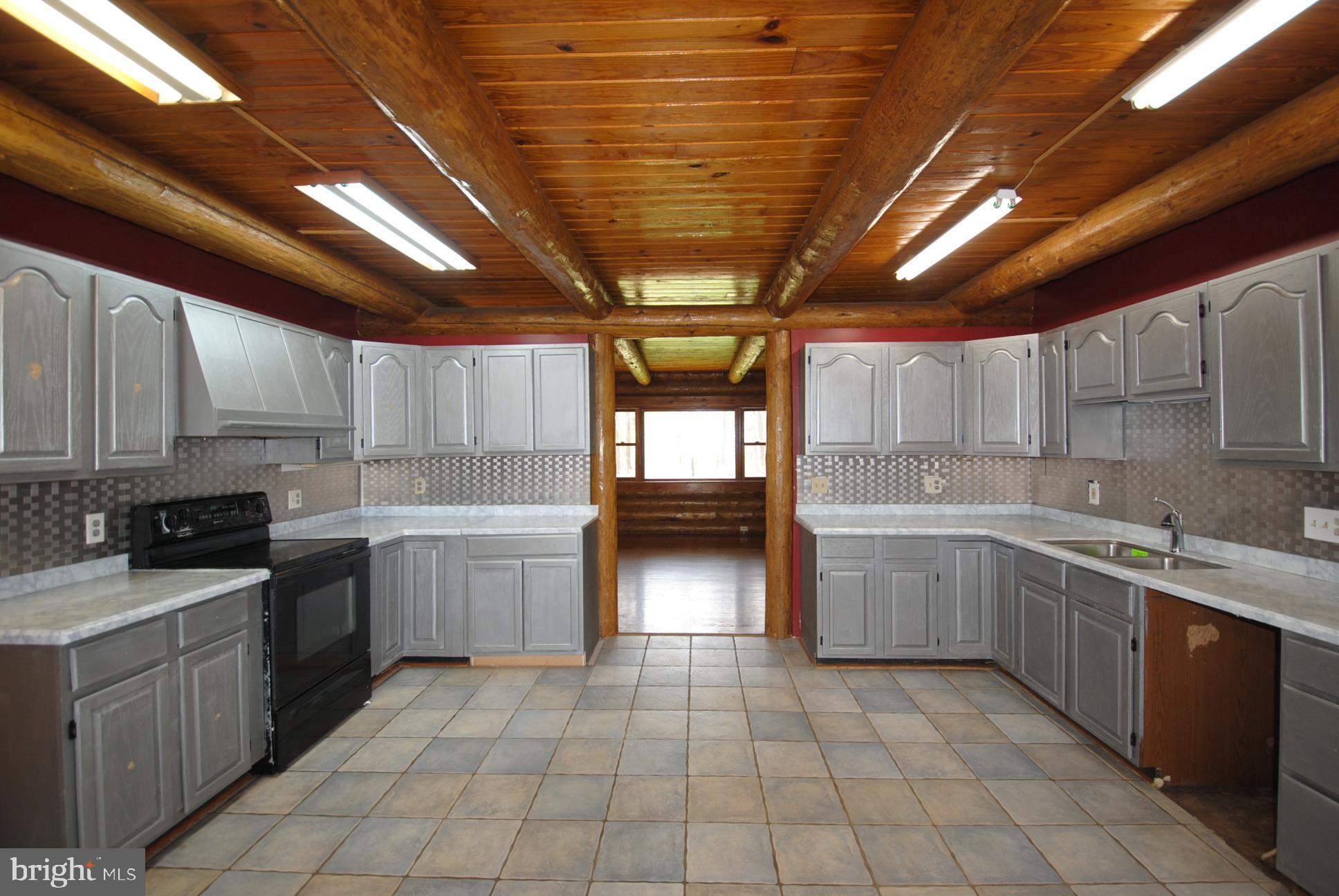 2456 Hunting Ridge Road Winchester, VA 22603 - Photo 17 of 50 kitchen