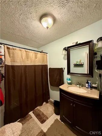 $198,500 | 1230 Earlville Road, Hamilton, NY 13332