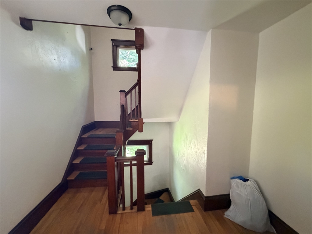 28 Gediminas Street Worcester, MA 01607 - Photo 8 of 42 Gallery Image 8