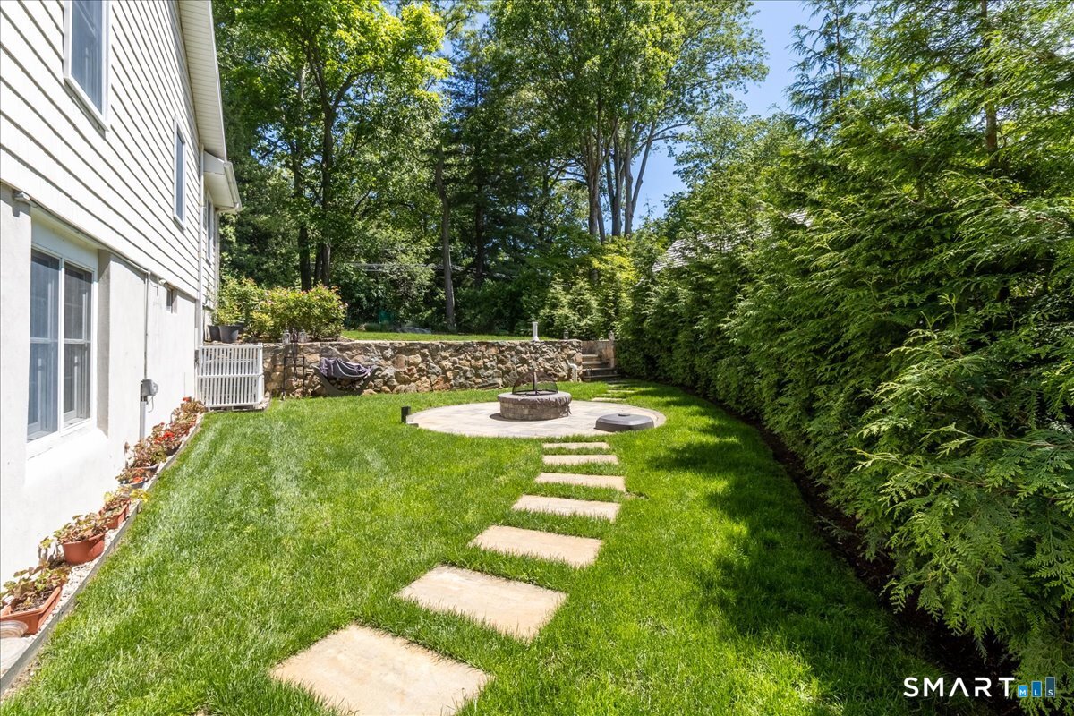 193 Eden Road Stamford, CT 06907 - Photo 26 of 29