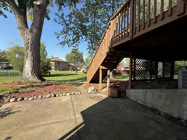 $240,000 | 4932 Imperial Drive, Richton Park, IL 60471