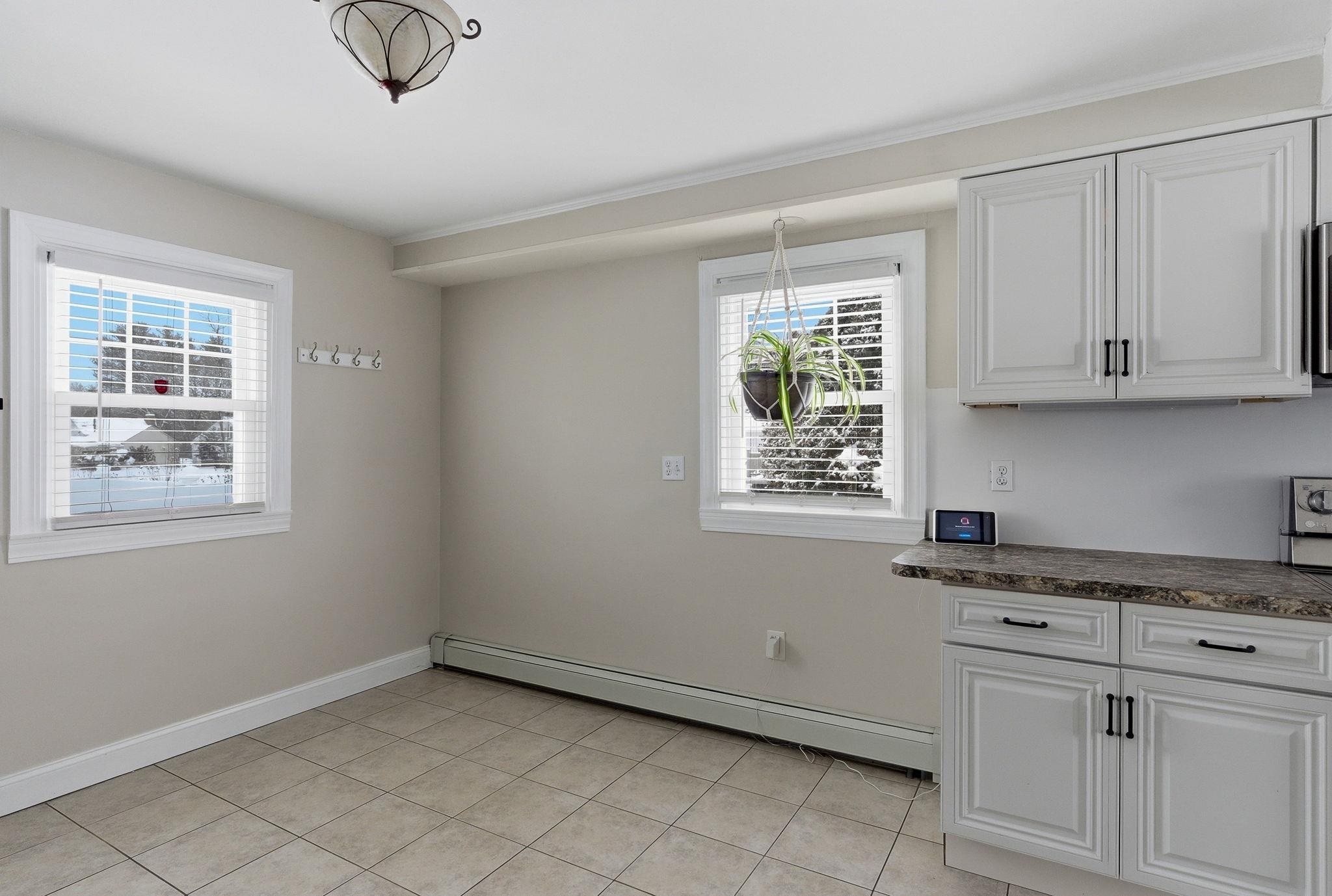 25 East Dunstable Road Nashua, NH 03060 - Photo 11 of 40 Gallery Image 11