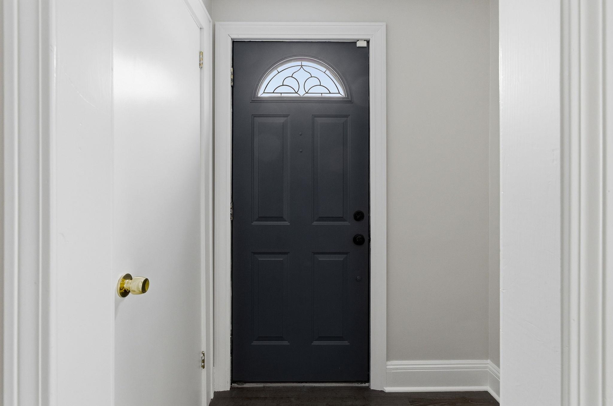 25 East Dunstable Road Nashua, NH 03060 - Photo 13 of 40 Gallery Image 13