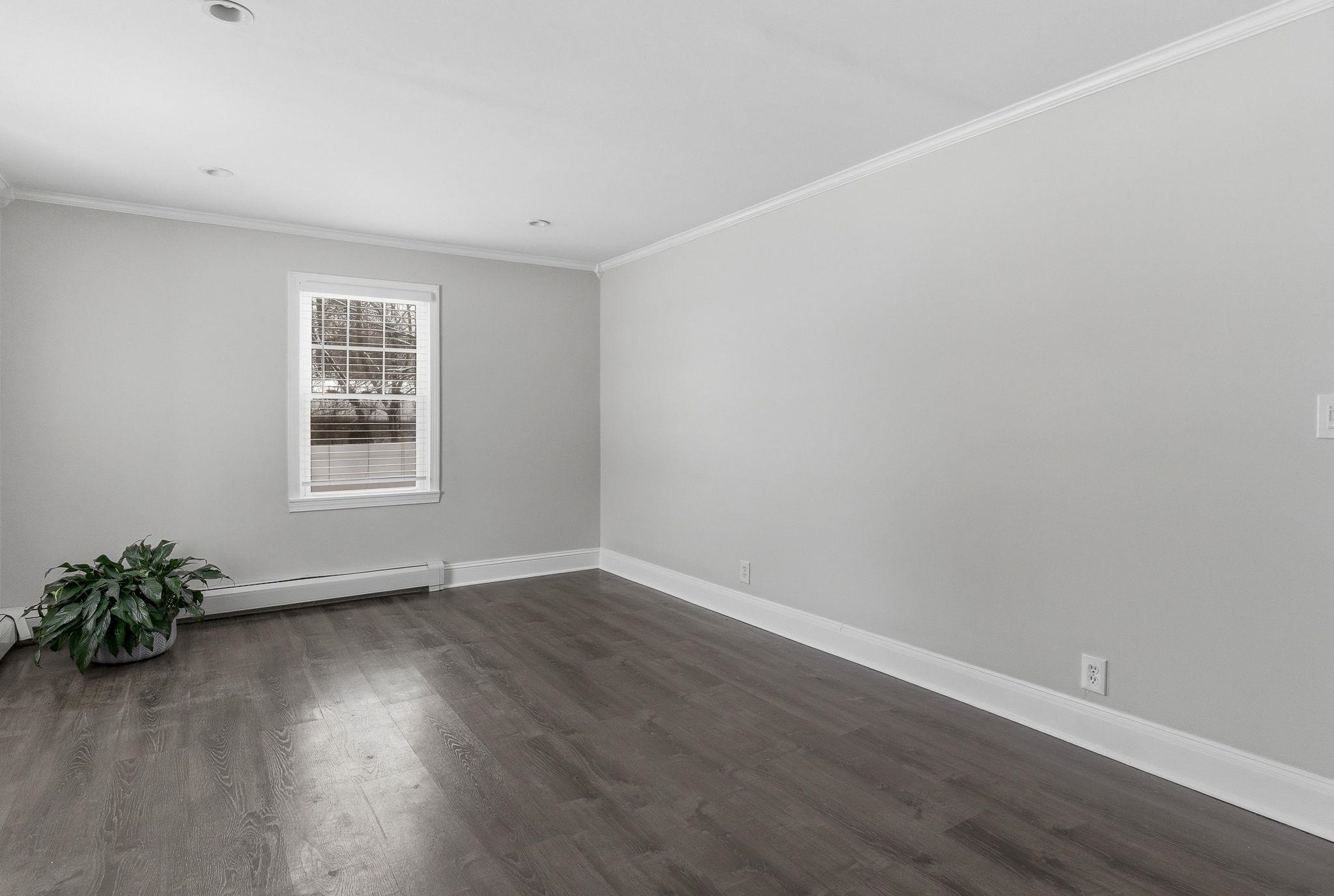 25 East Dunstable Road Nashua, NH 03060 - Photo 15 of 40 Gallery Image 15