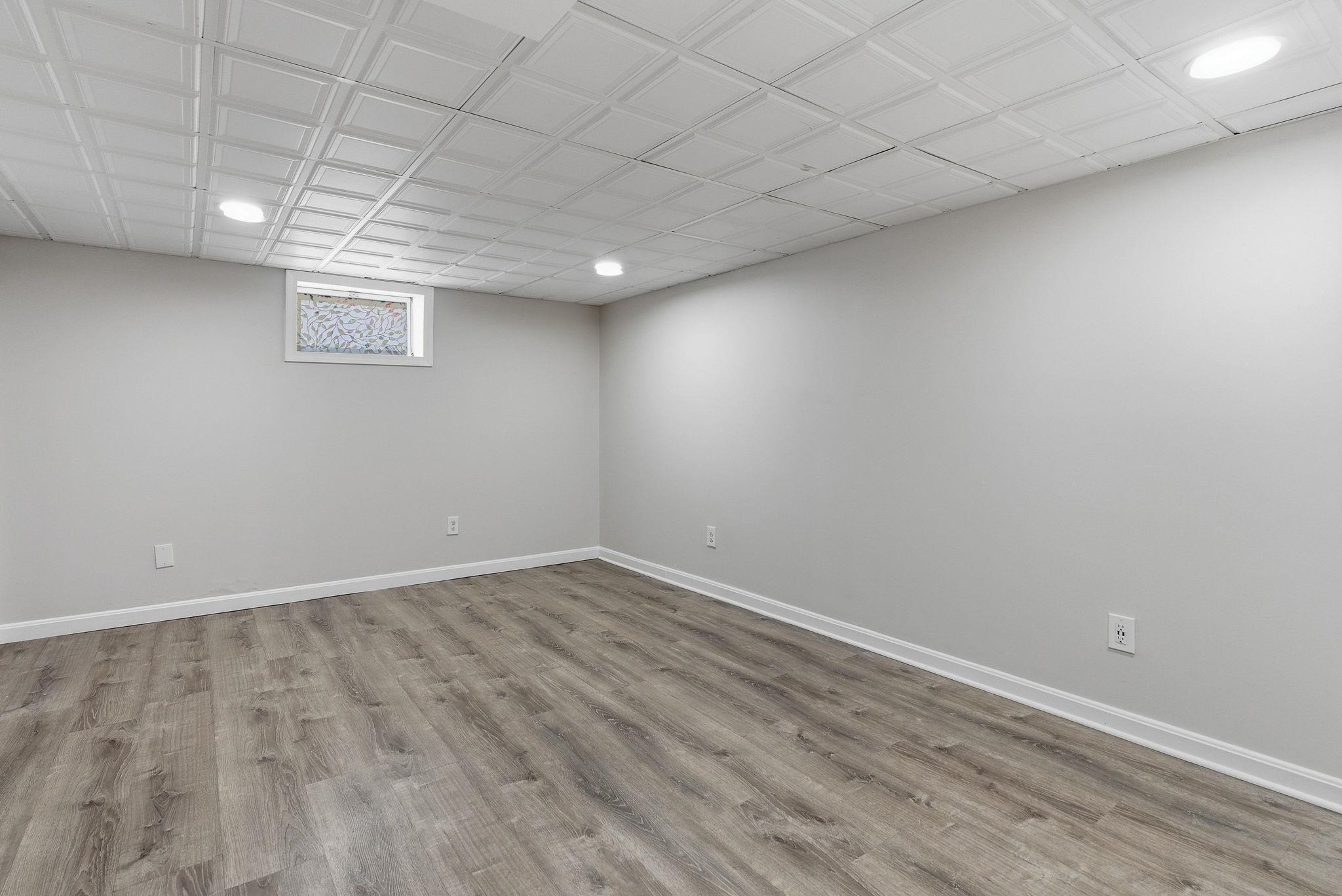 25 East Dunstable Road Nashua, NH 03060 - Photo 27 of 40 Gallery Image 27