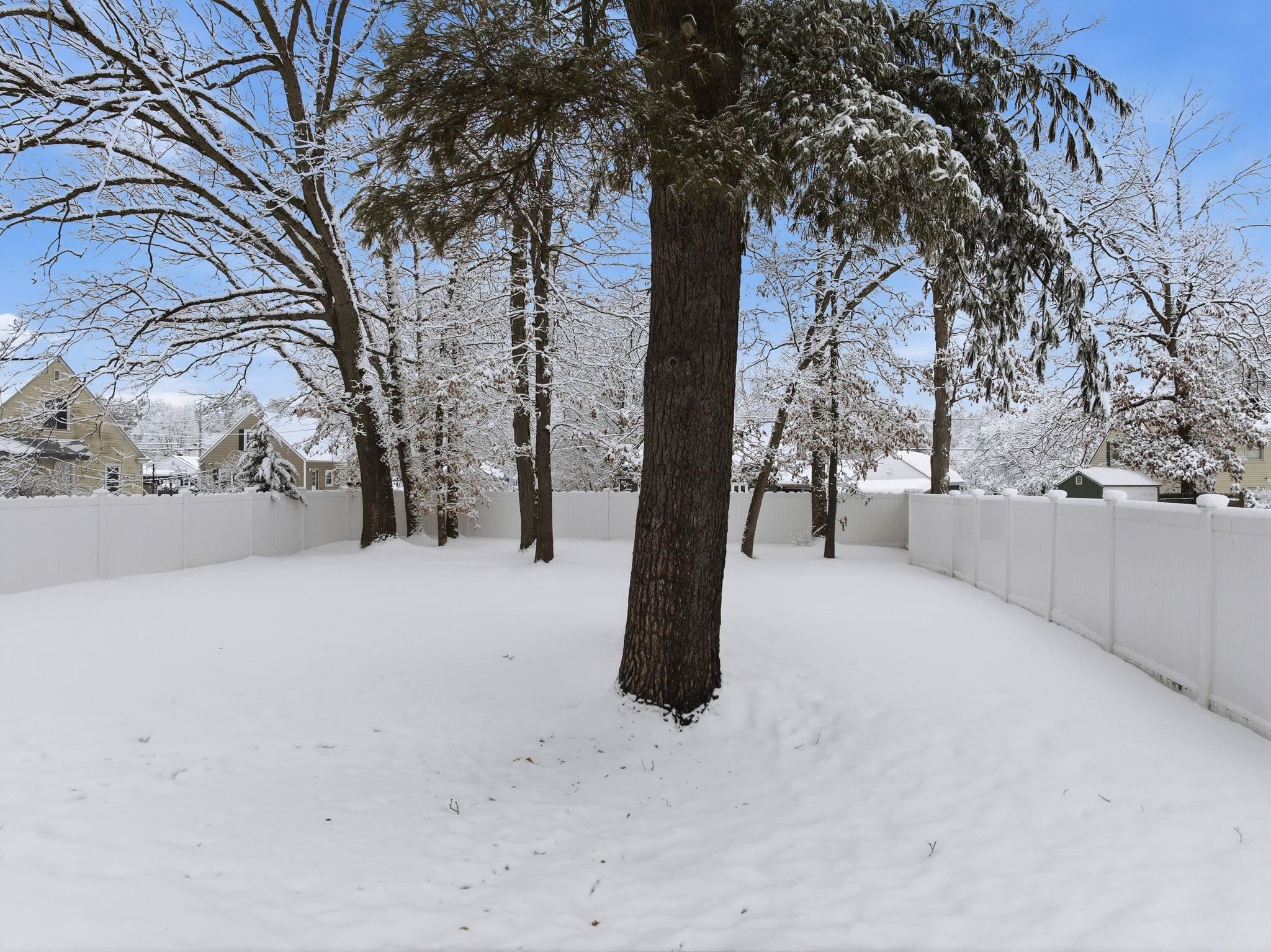 25 East Dunstable Road Nashua, NH 03060 - Photo 36 of 40 Gallery Image 36