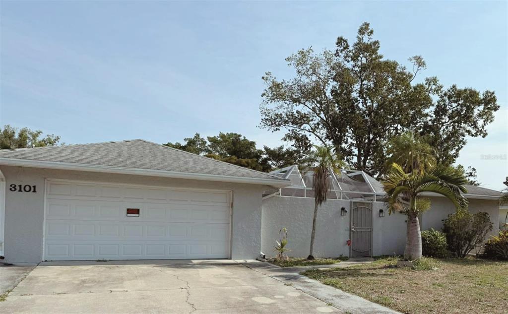 3101 Bispham Road Sarasota, FL 34231 - Photo 1 of 15