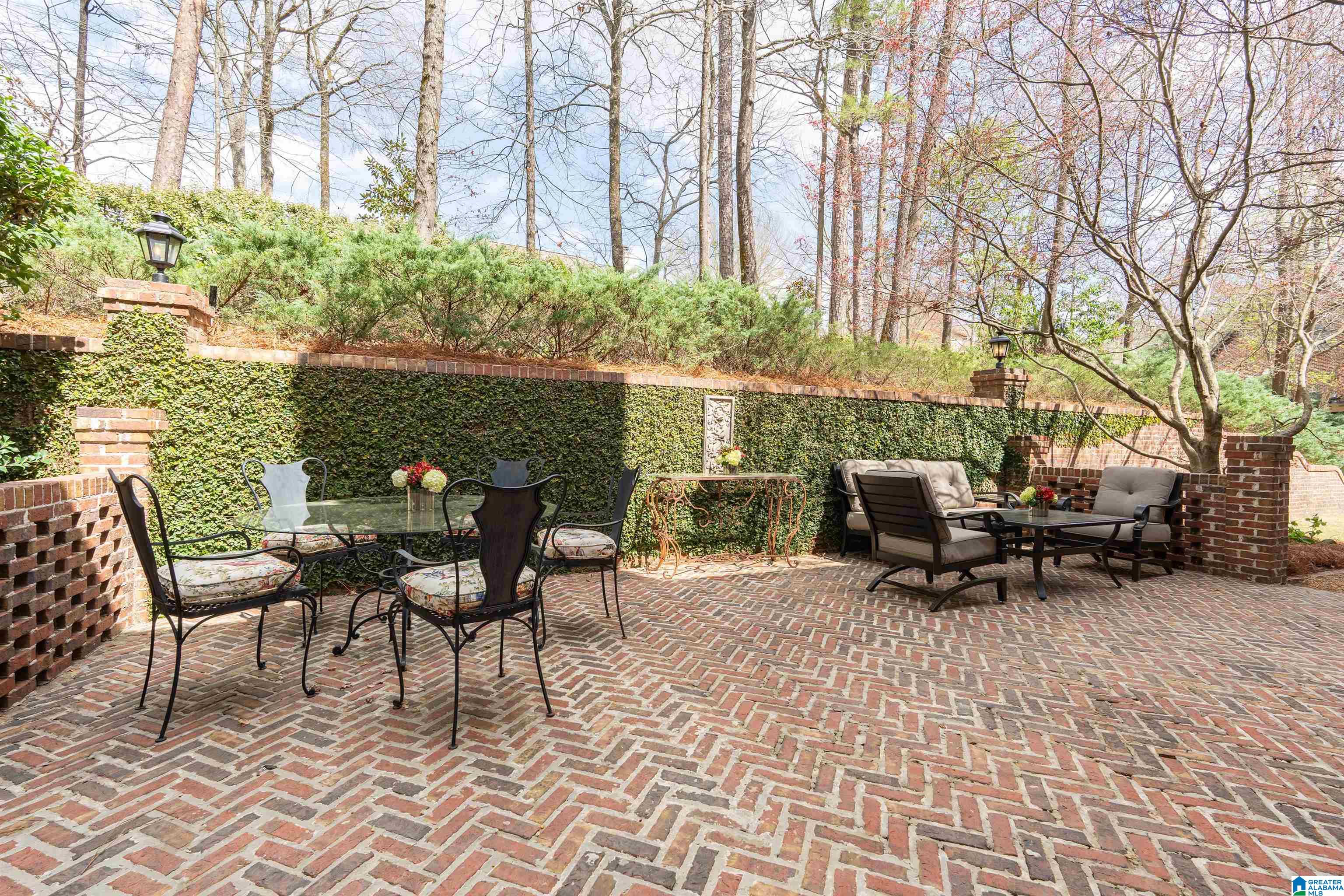 2208 Magnolia Cove Birmingham, AL 35243 - Photo 47 of 52