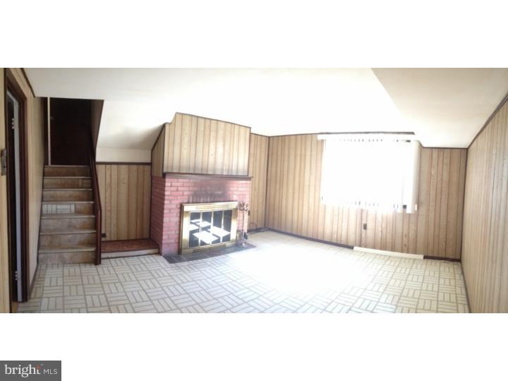 1008 Creswood Road Philadelphia, PA 19115 - Photo 1 of 16 Family Room